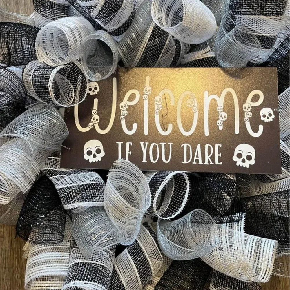 Handmade Wreath! Welcome If You Dare! Skulls! Great for door!